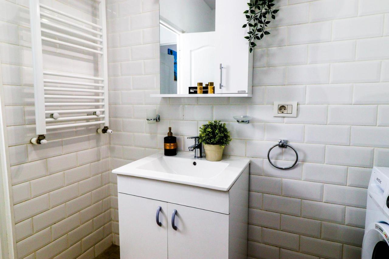 Modern & Comfortable Apartament Cismigiu Park - Pop3 Бухарест Экстерьер фото