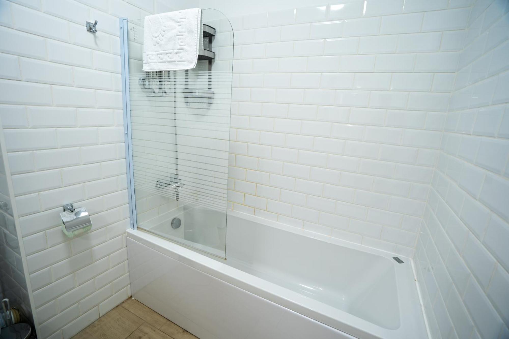 Modern & Comfortable Apartament Cismigiu Park - Pop3 Бухарест Экстерьер фото